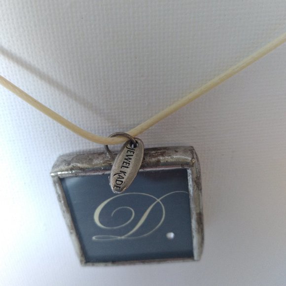 Jewel Kade Charm/Pendant Initial "D" - Picture 3 of 3